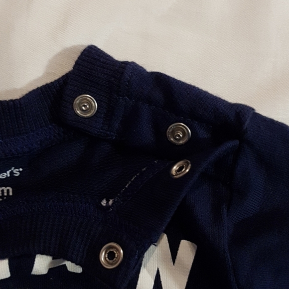 Carter's boys Fire truck sweatshirt 6 months - Picture 4 of 4